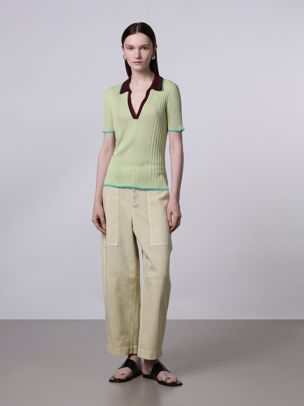 Polo a costine con dettagli a contrasto