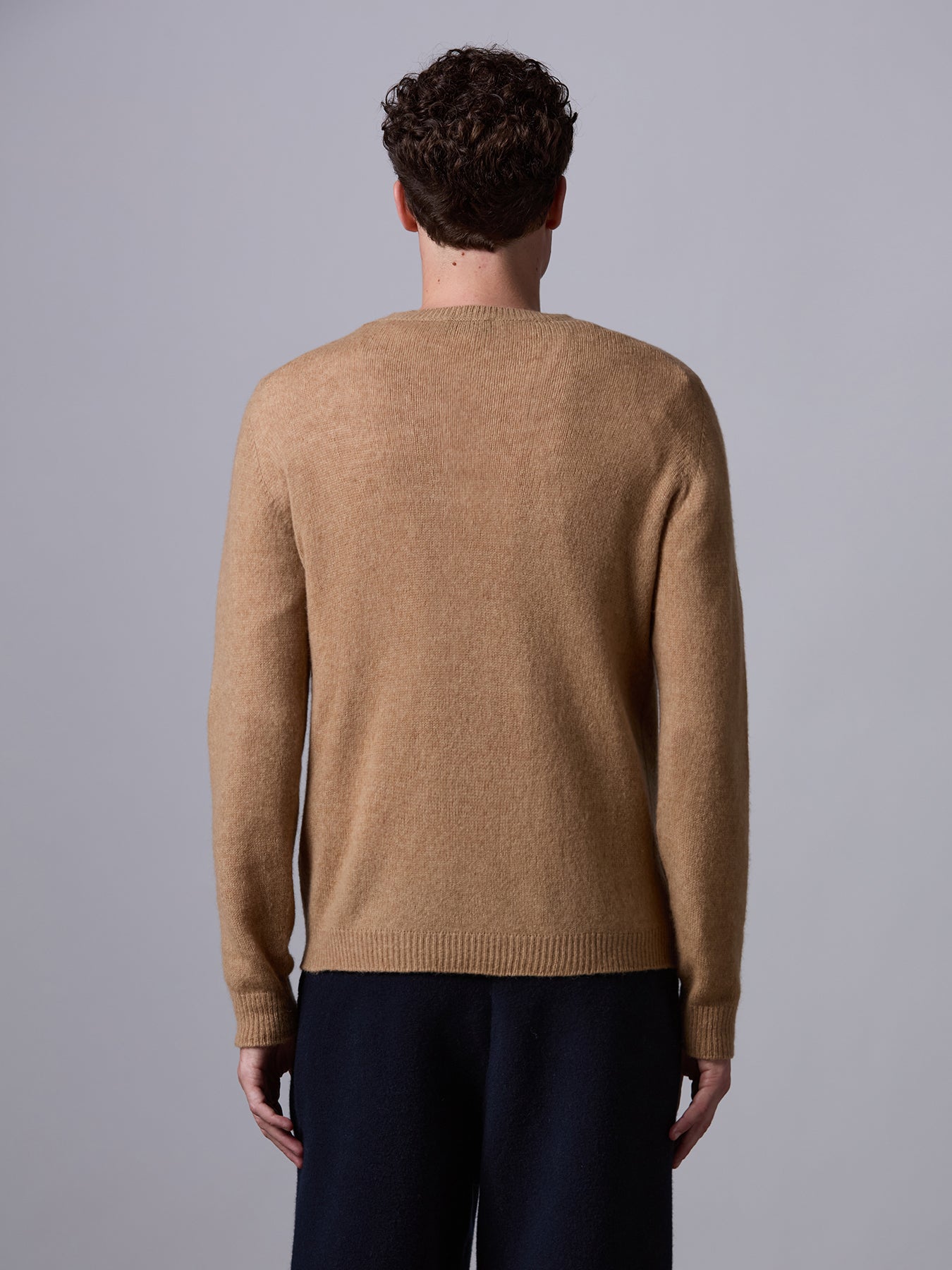 Maglia in lana di cammello