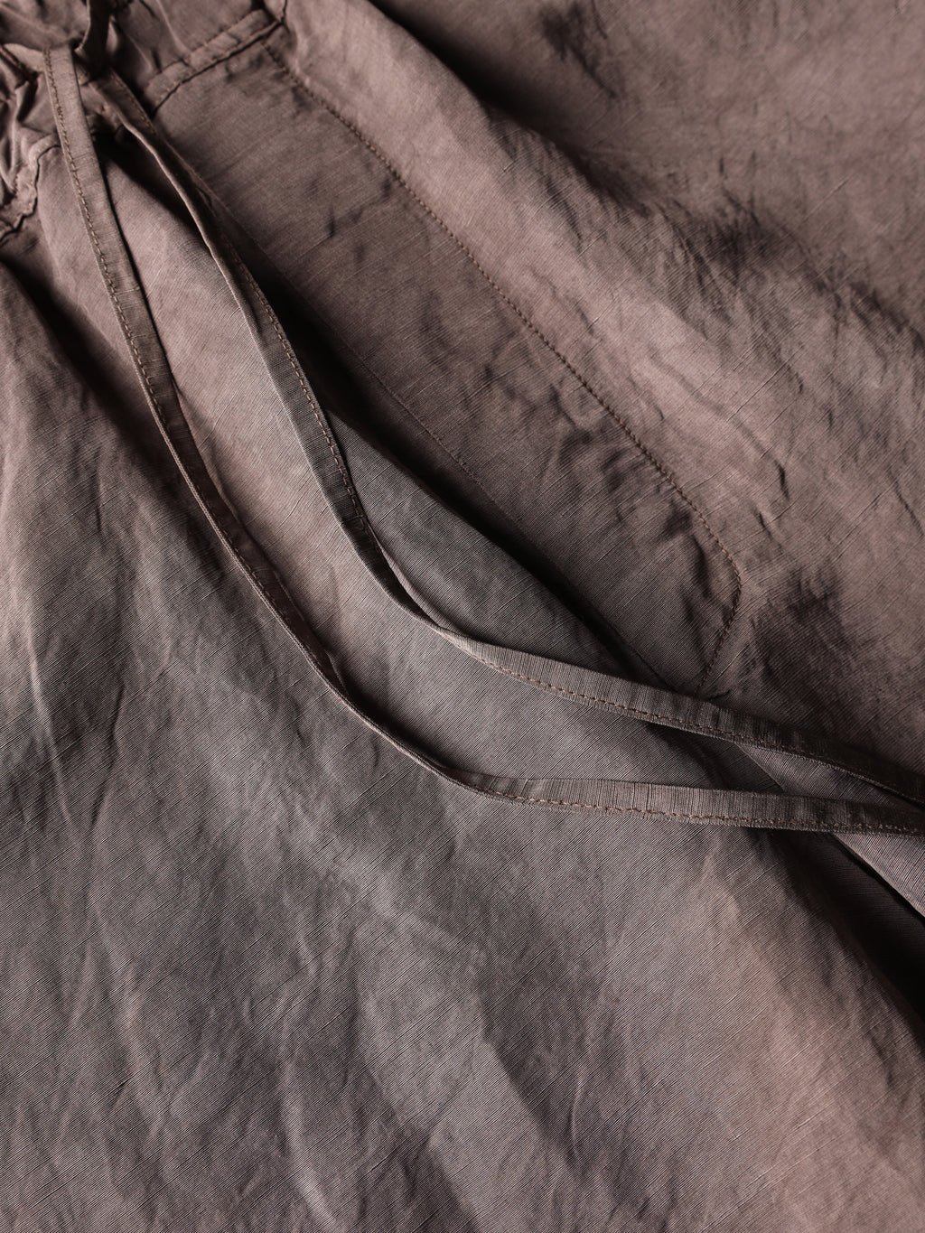 Bermuda con trattamento artigianale