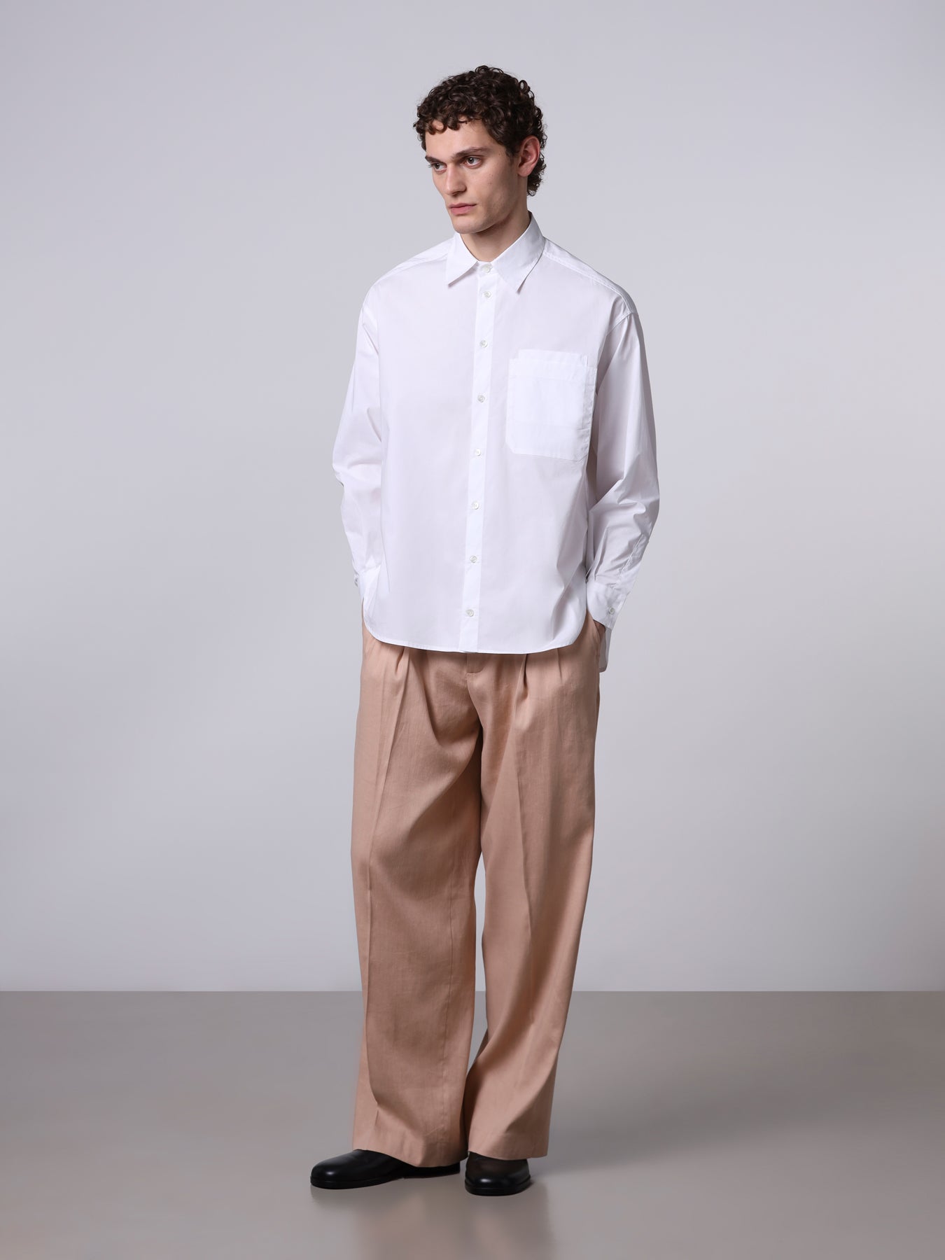 Camicia over con tasca