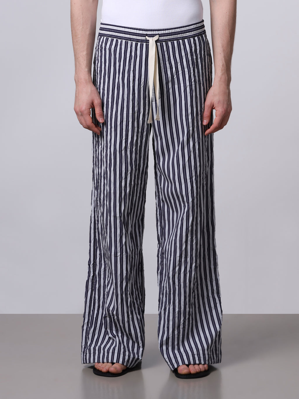 Pantalone over stropicciato