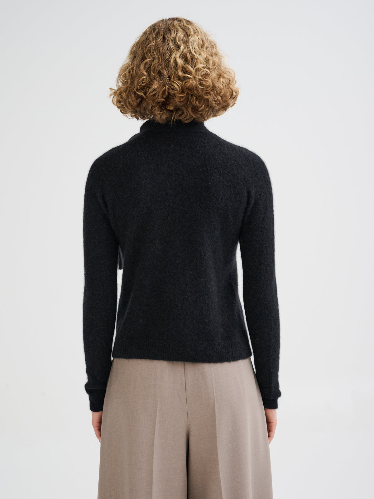 Maglia con sciarpa in cashmere e seta