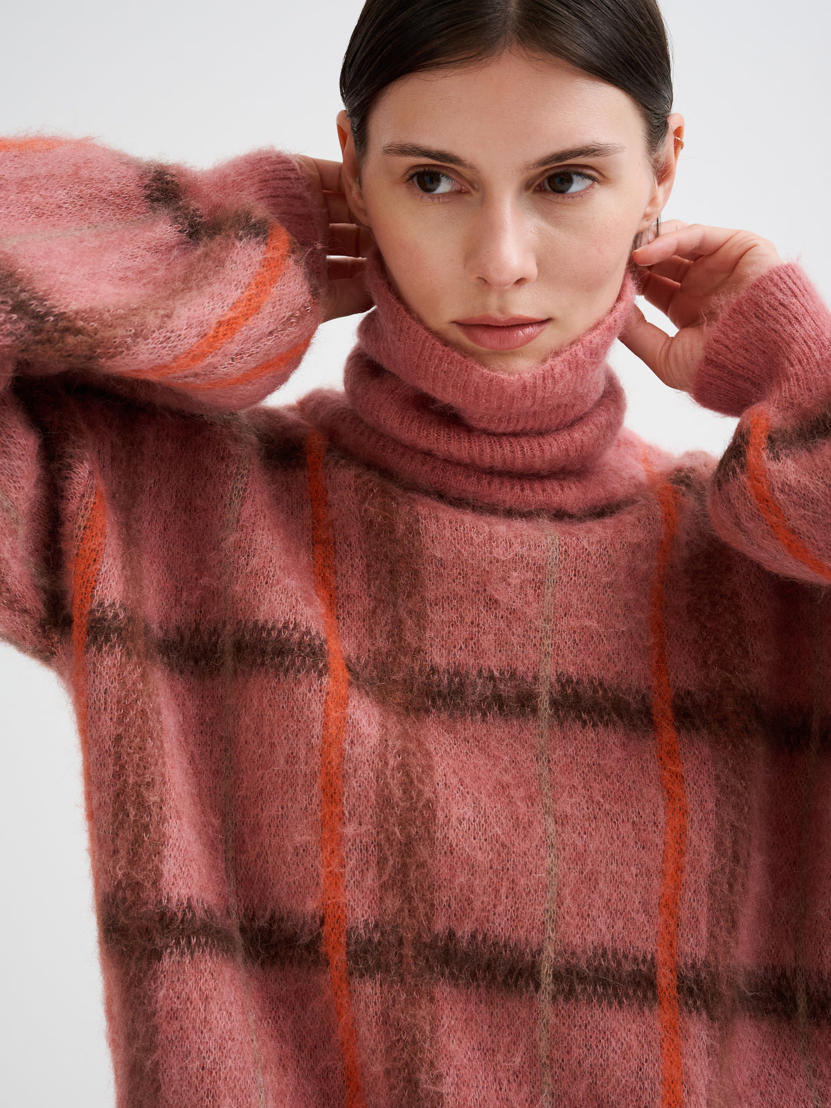 Dolcevita con jacquard geometrico