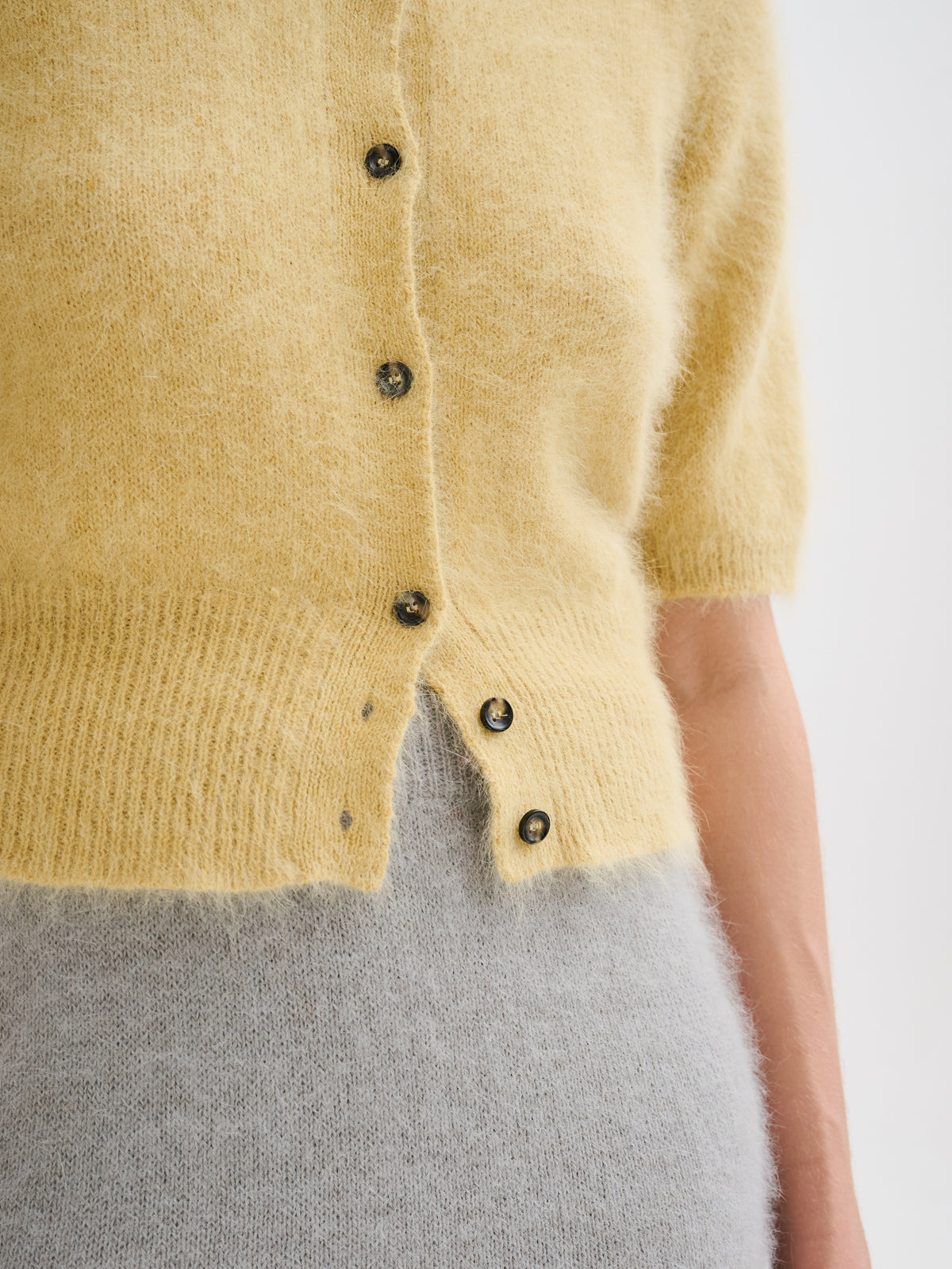 Mini cardigan in angora