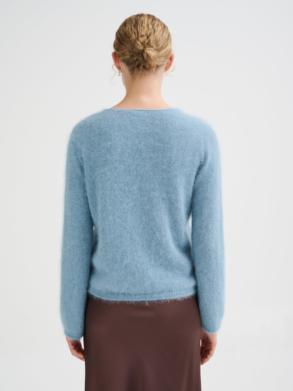 Scollo a v in angora