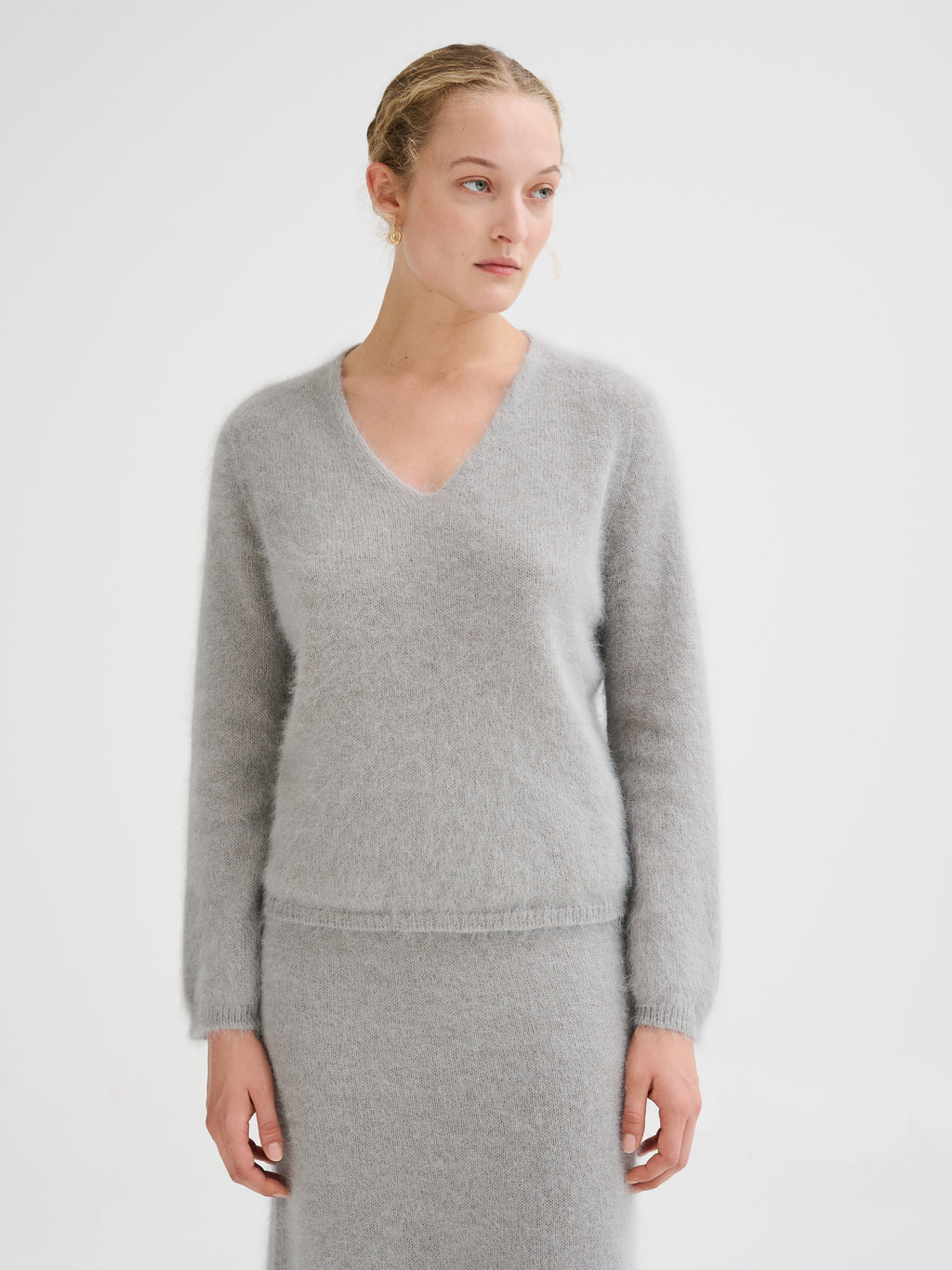 Scollo a v in angora