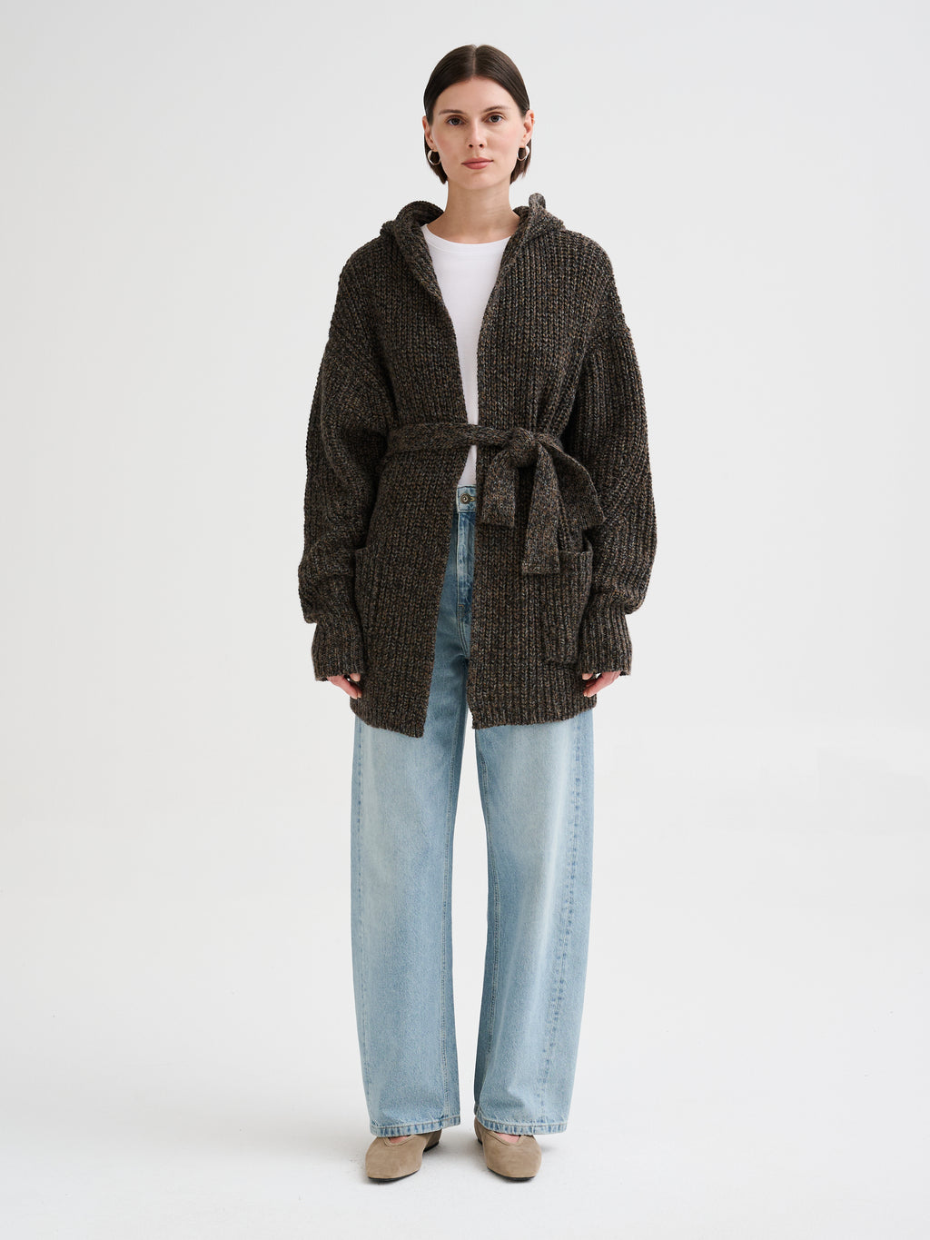 Cardigan mouliné con cappuccio e cintura