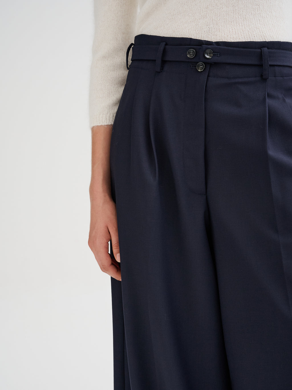 Pantalone wide leg con pinces