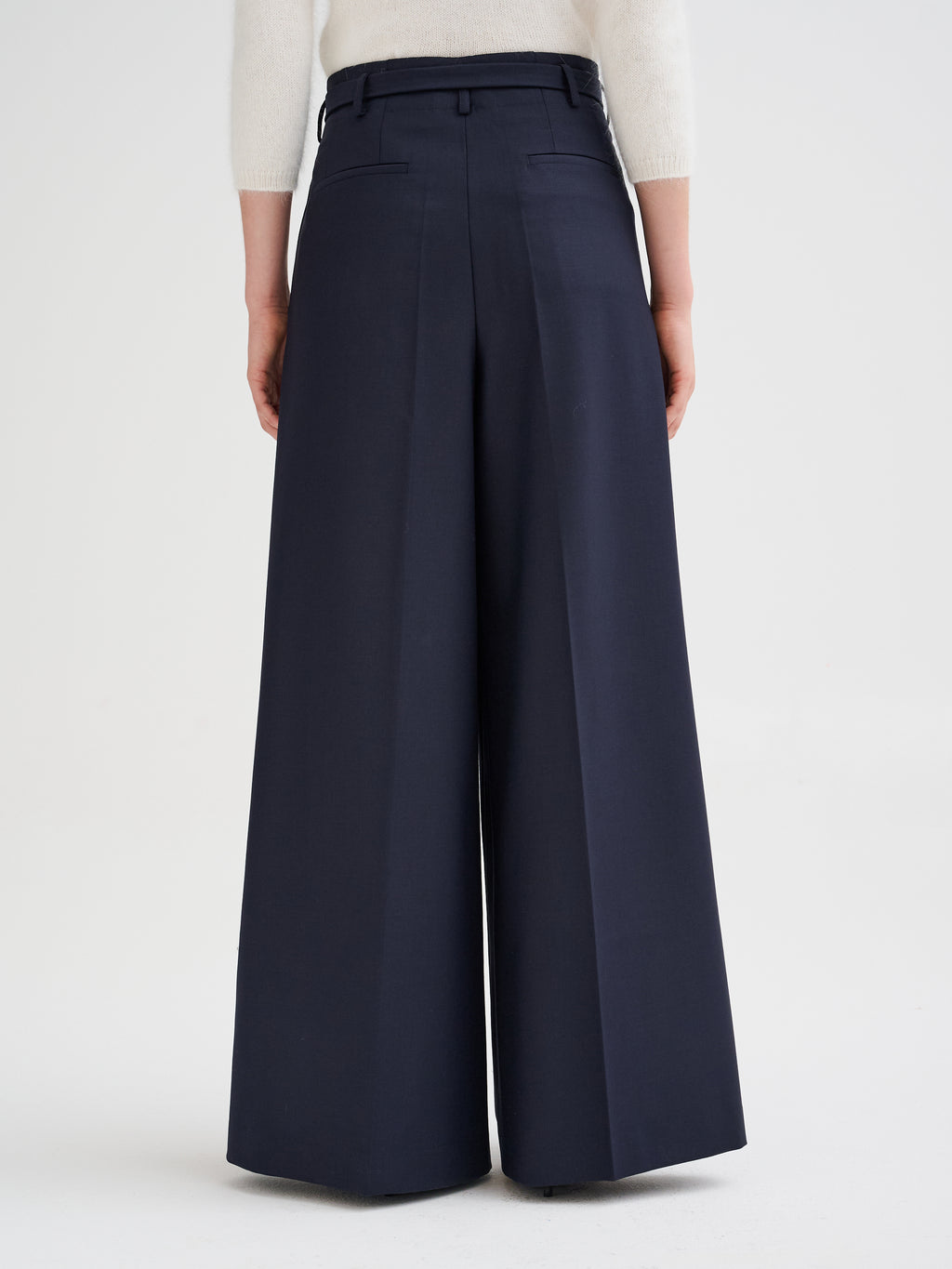Pantalone wide leg con pinces