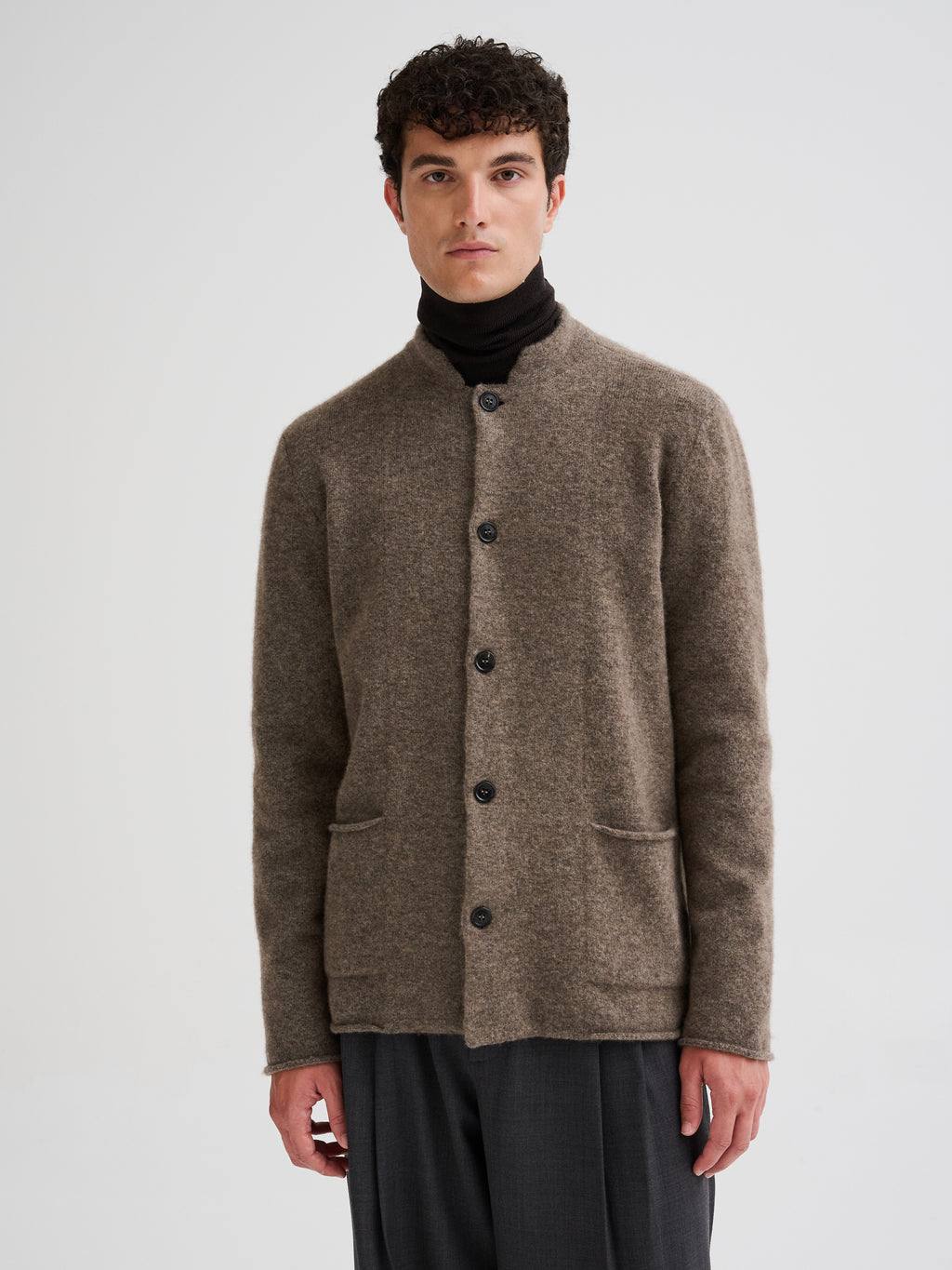 Giacca in maglia con collo alla coreana