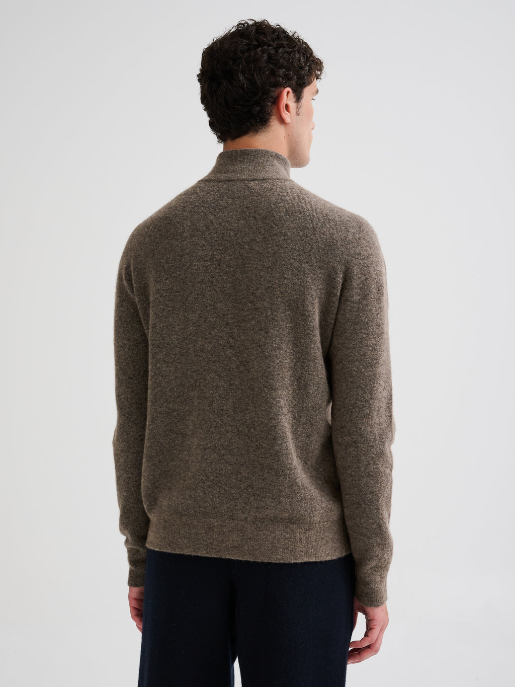 Maglia con mezza zip