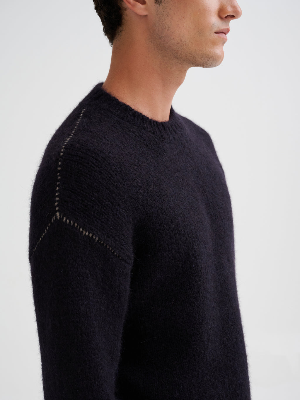 Maglia con cuciture a contrasto in alpaca
