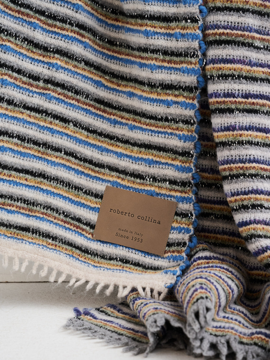 Coperta multicolor in filati d'archivio