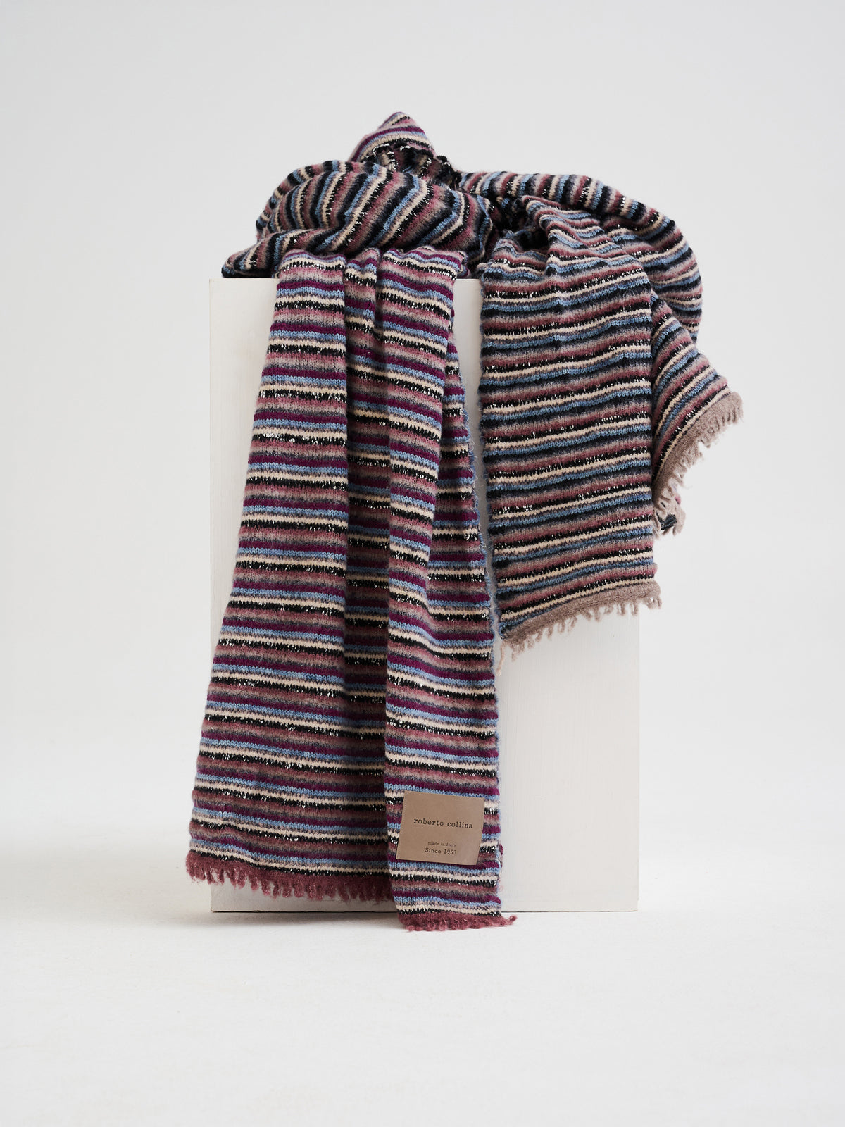 Coperta multicolor in filati d'archivio