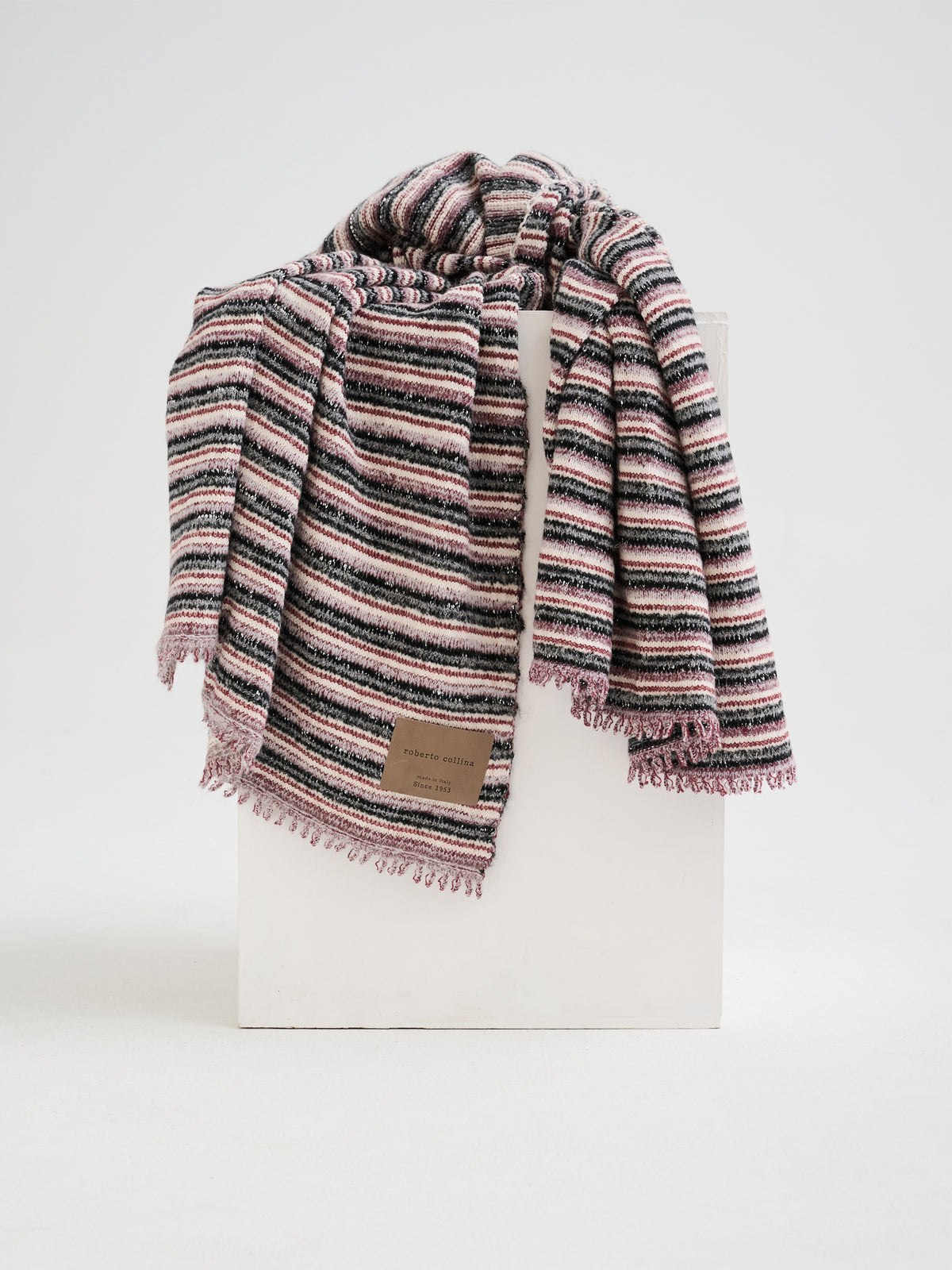 Coperta multicolor in filati d'archivio