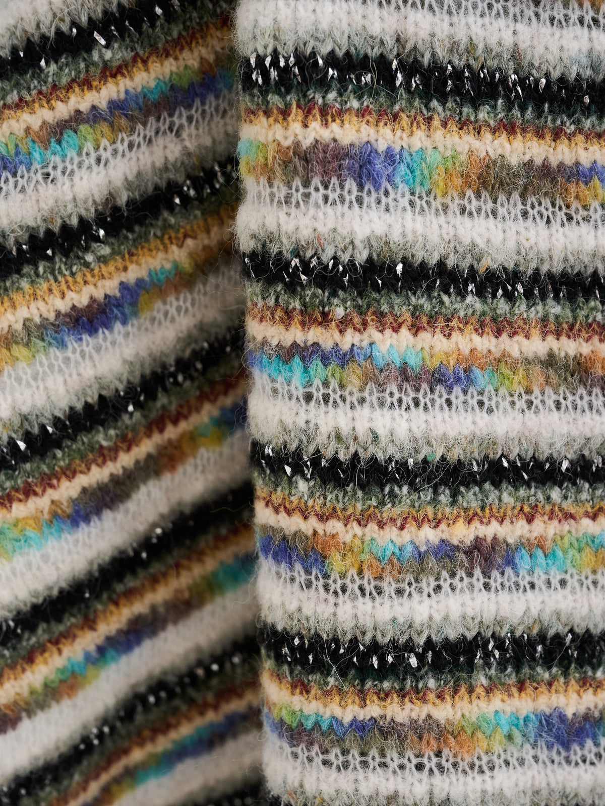 Coperta multicolor in filati d'archivio
