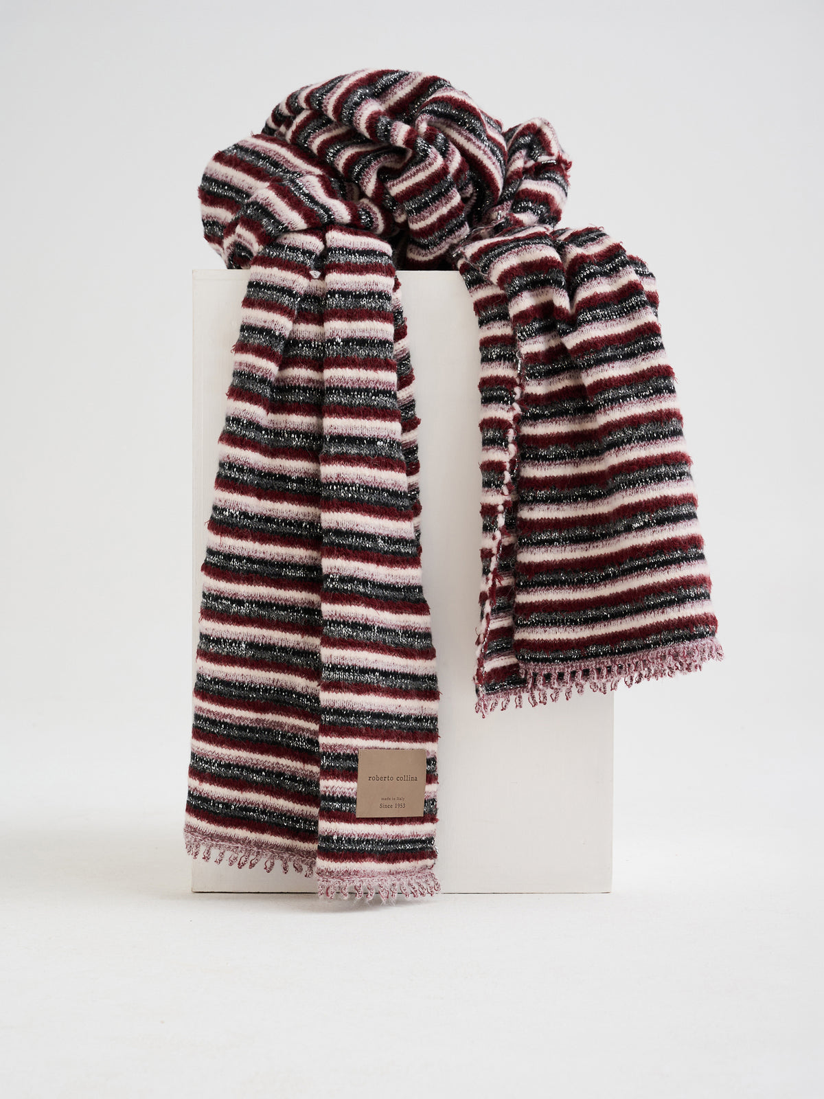 Coperta multicolor in filati d'archivio