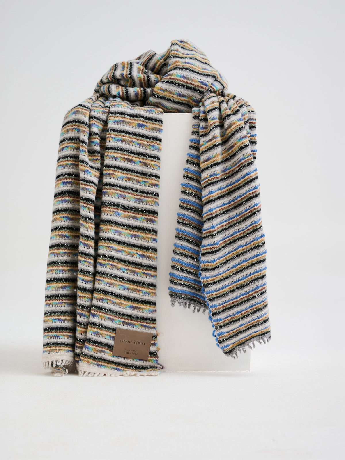 Coperta multicolor in filati d'archivio