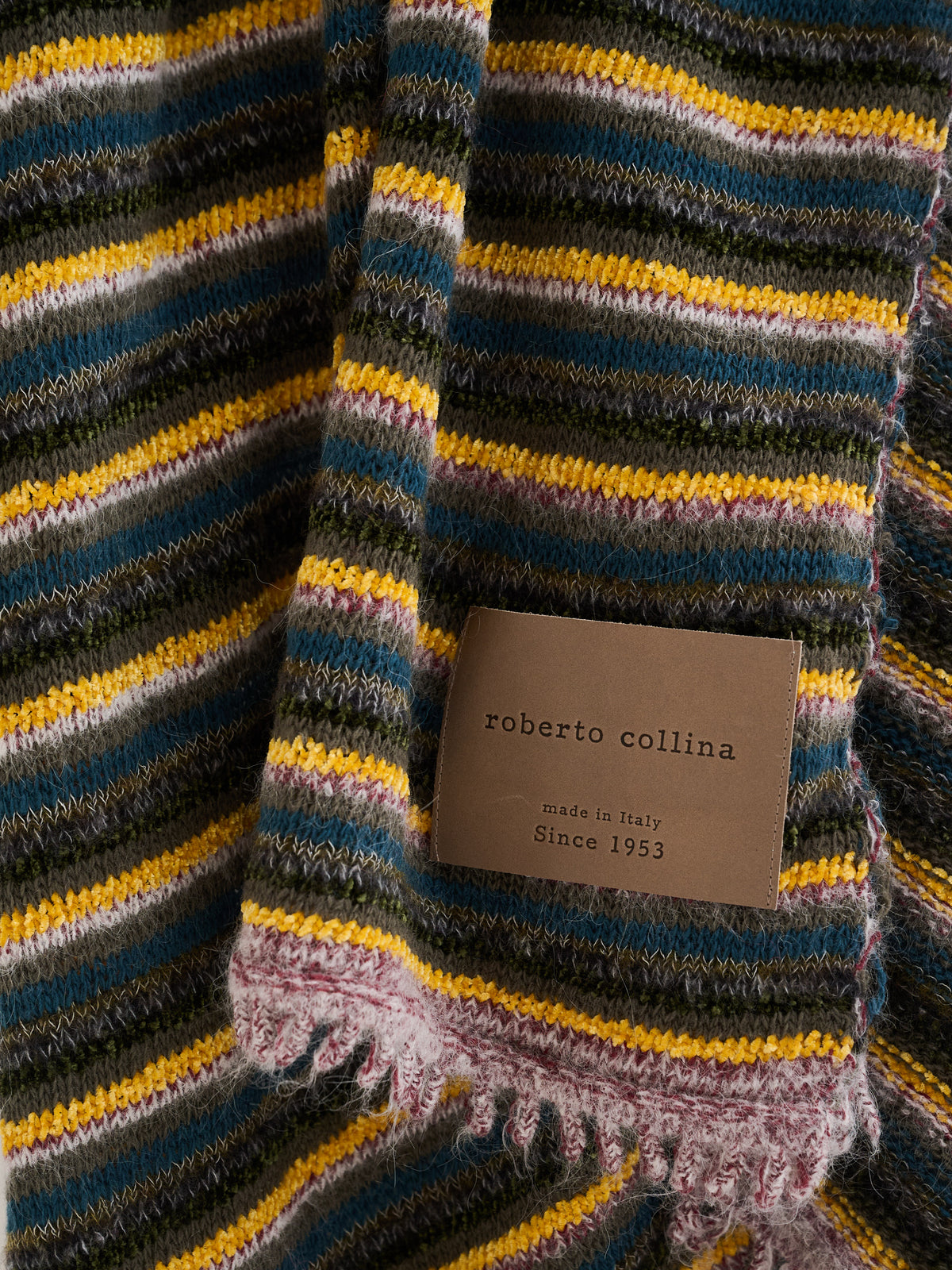 Coperta multicolor in filati d'archivio