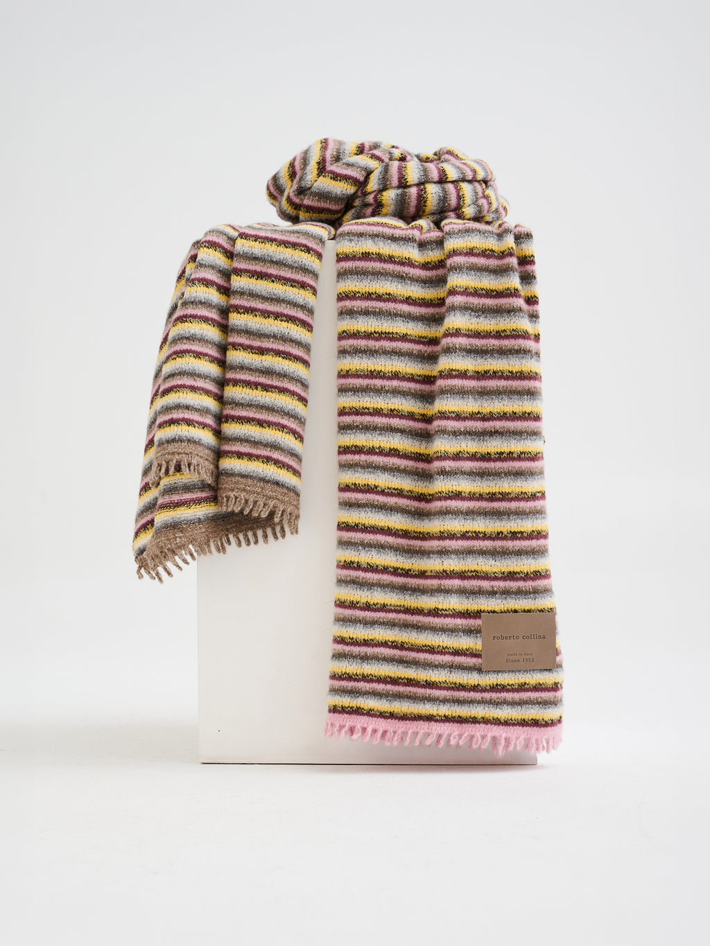 Coperta multicolor in filati d'archivio