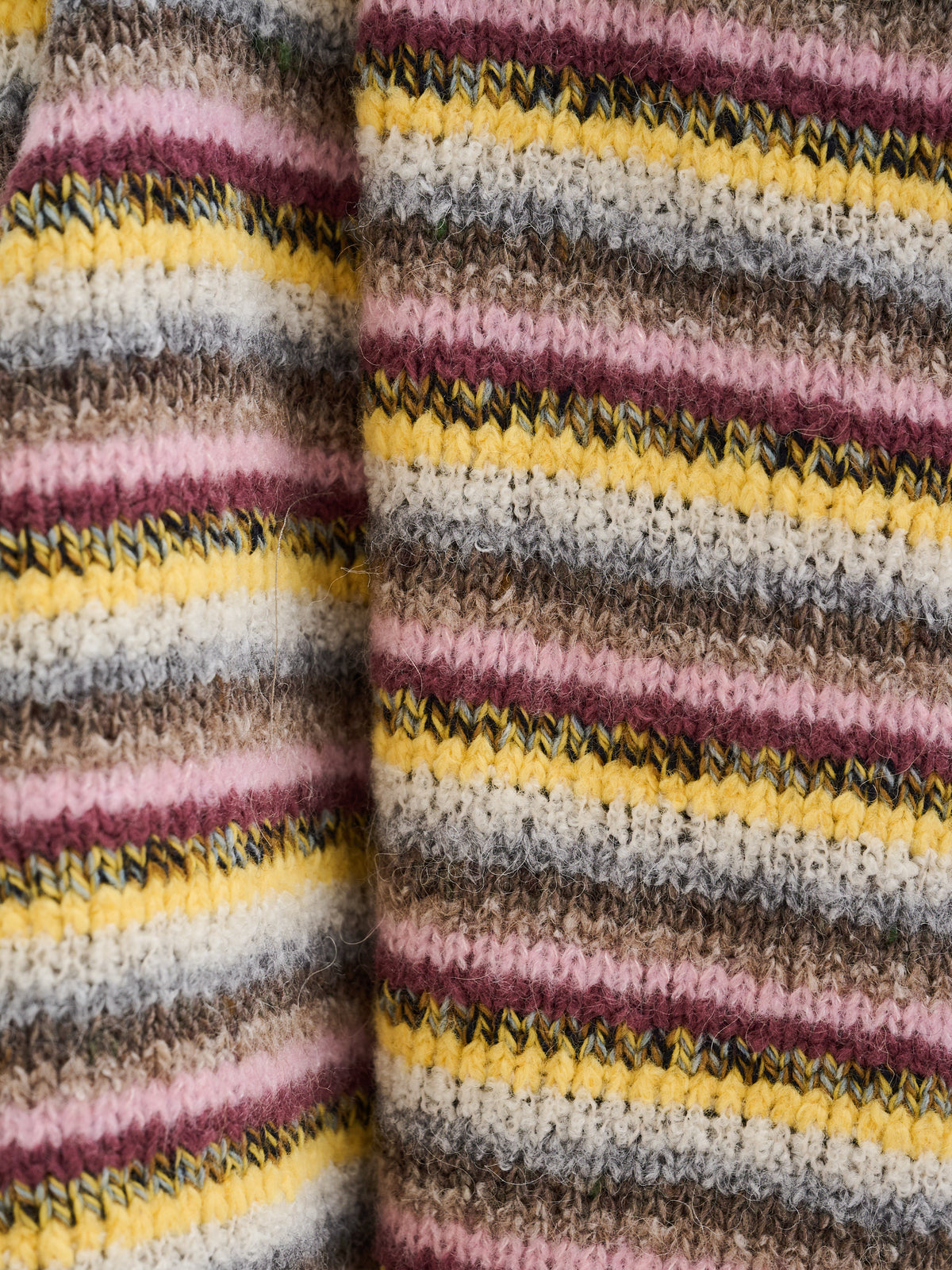 Coperta multicolor in filati d'archivio