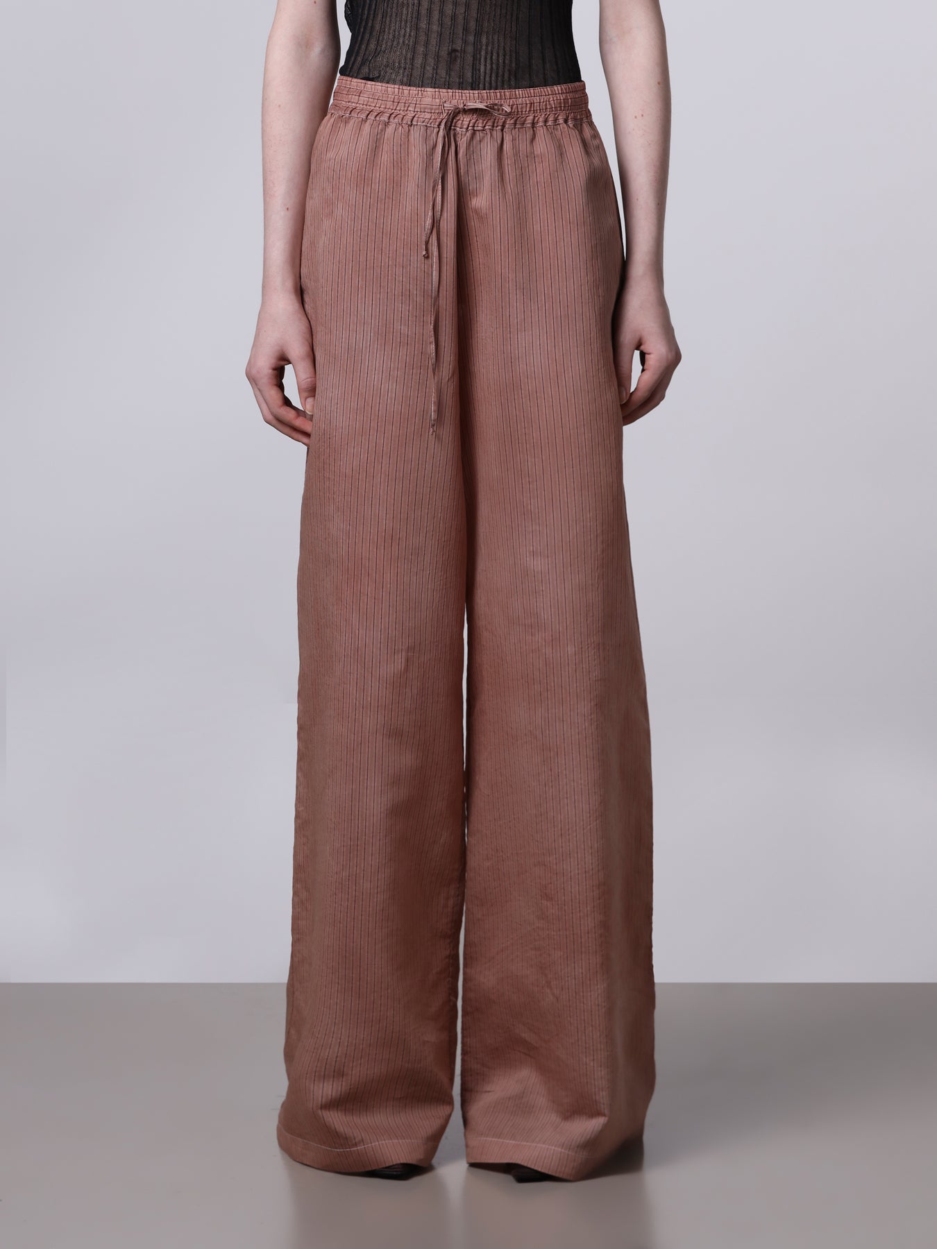 Pantalone ampio