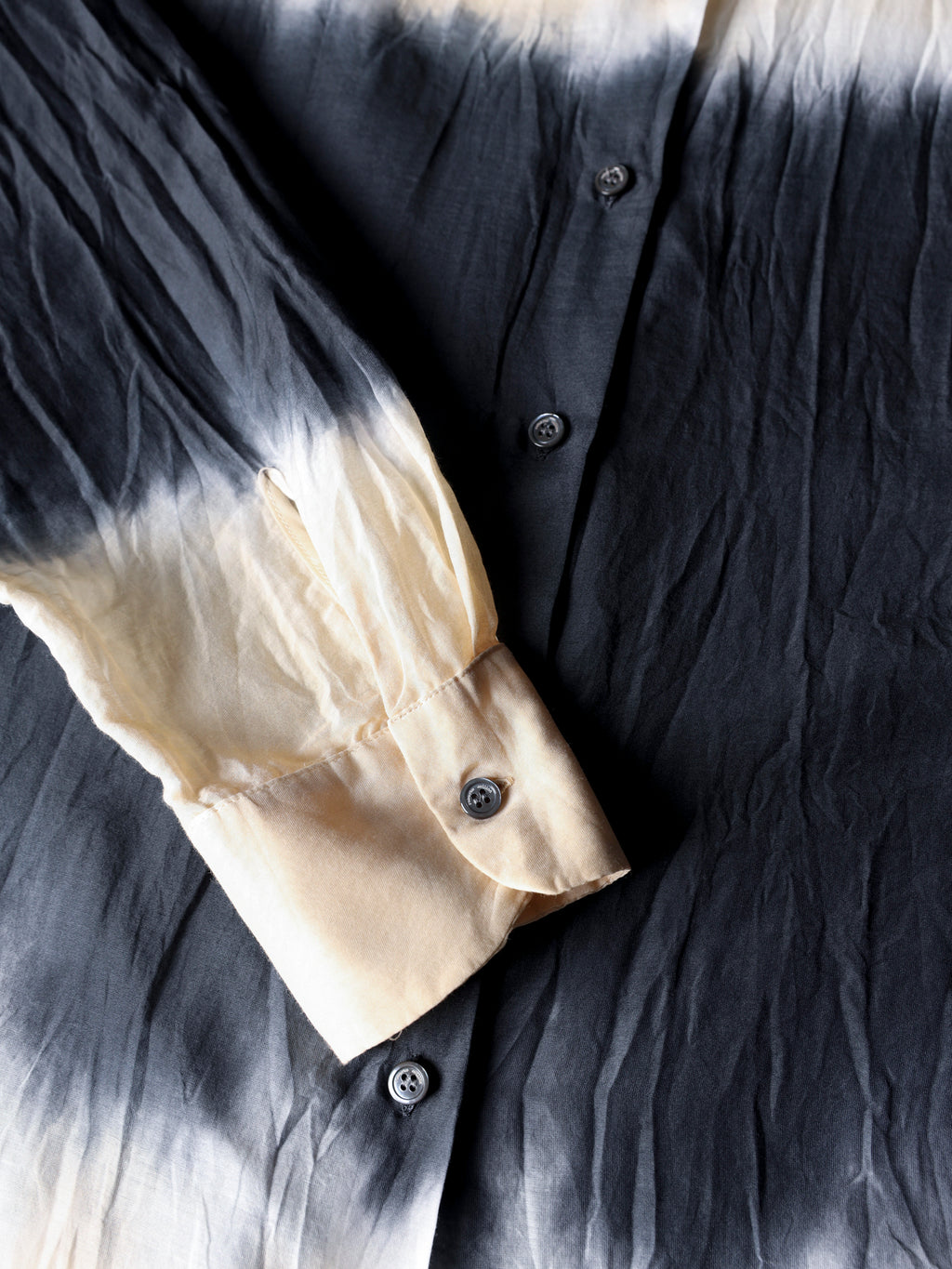 Camicia over semi-trasparente tie-dye