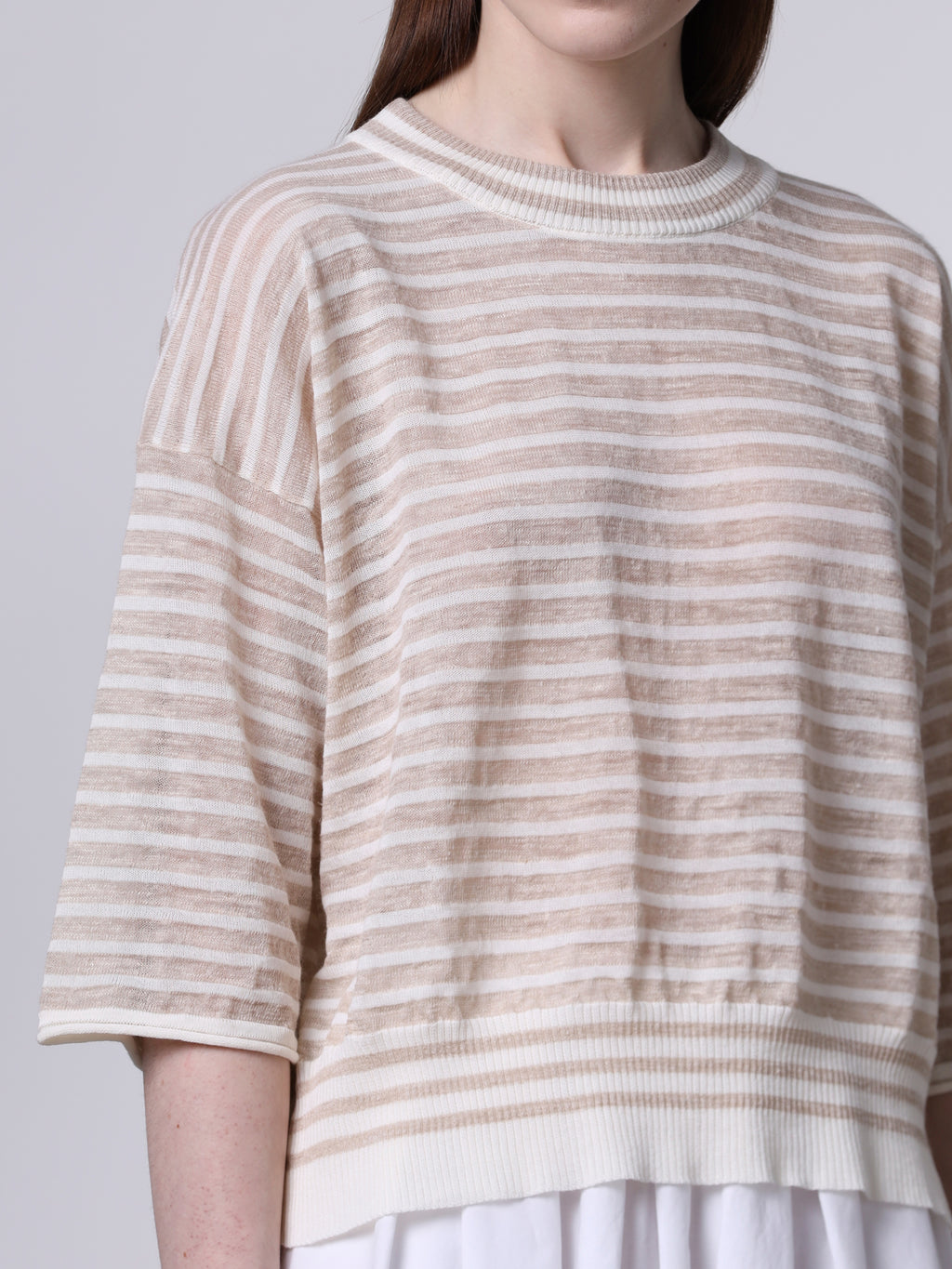 T-shirt rigata in lino