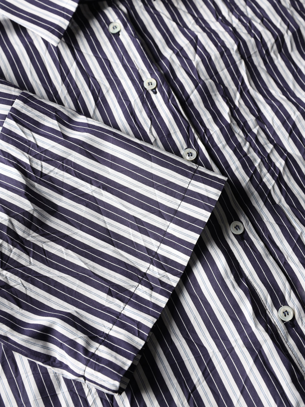 Camicia crop stropicciata