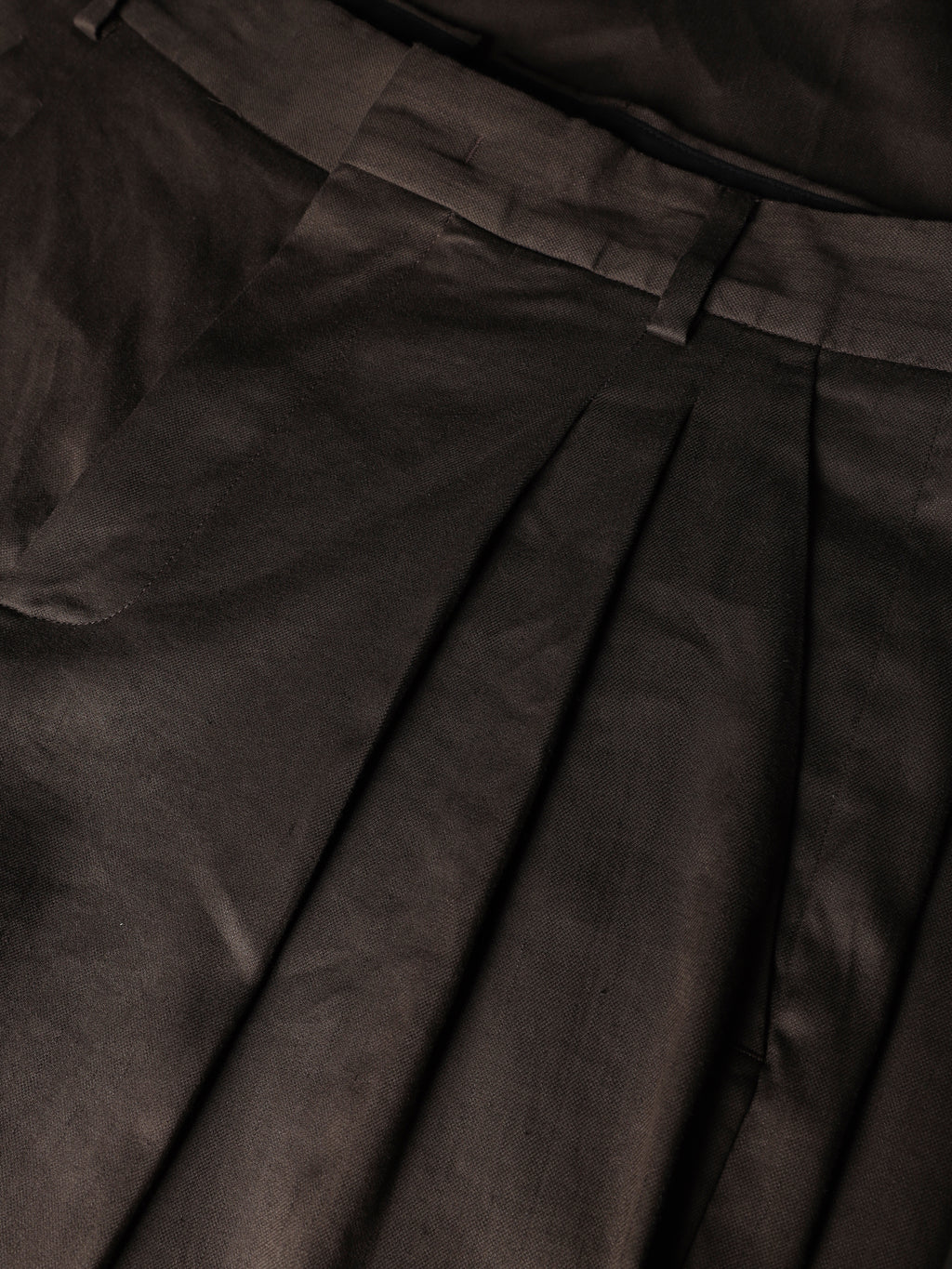 Pantalone con pinces