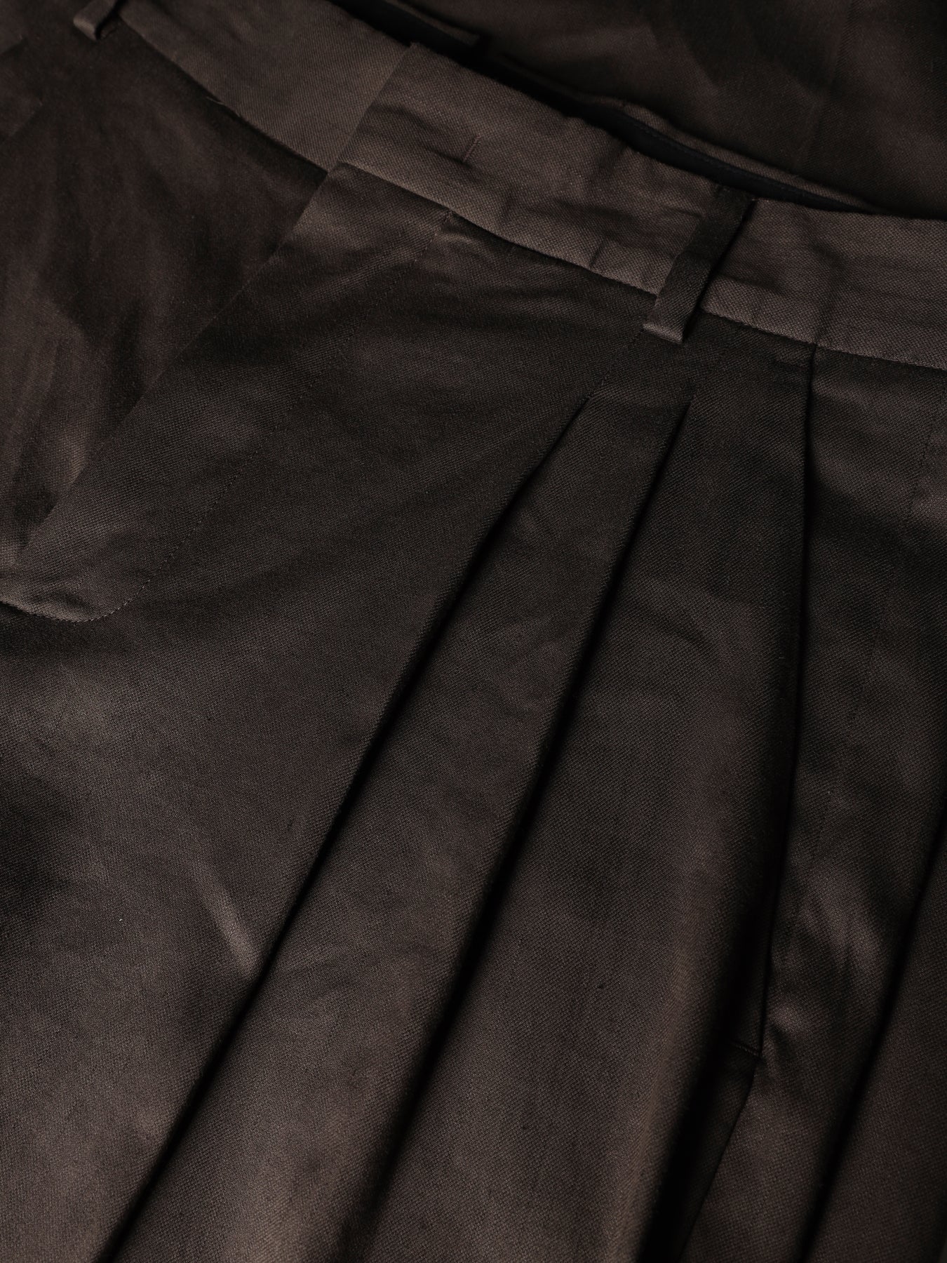 Pantalone con pinces