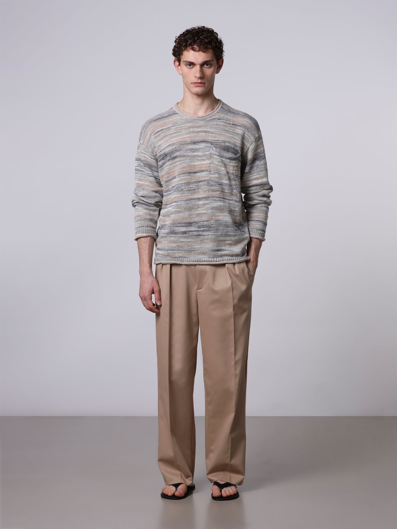 Maglia in lino con tasca