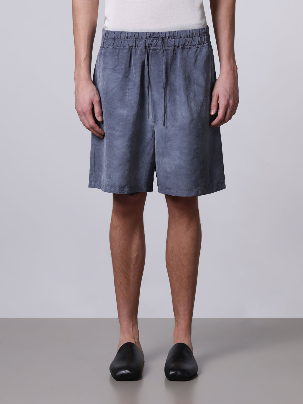 Bermuda con trattamento artigianale