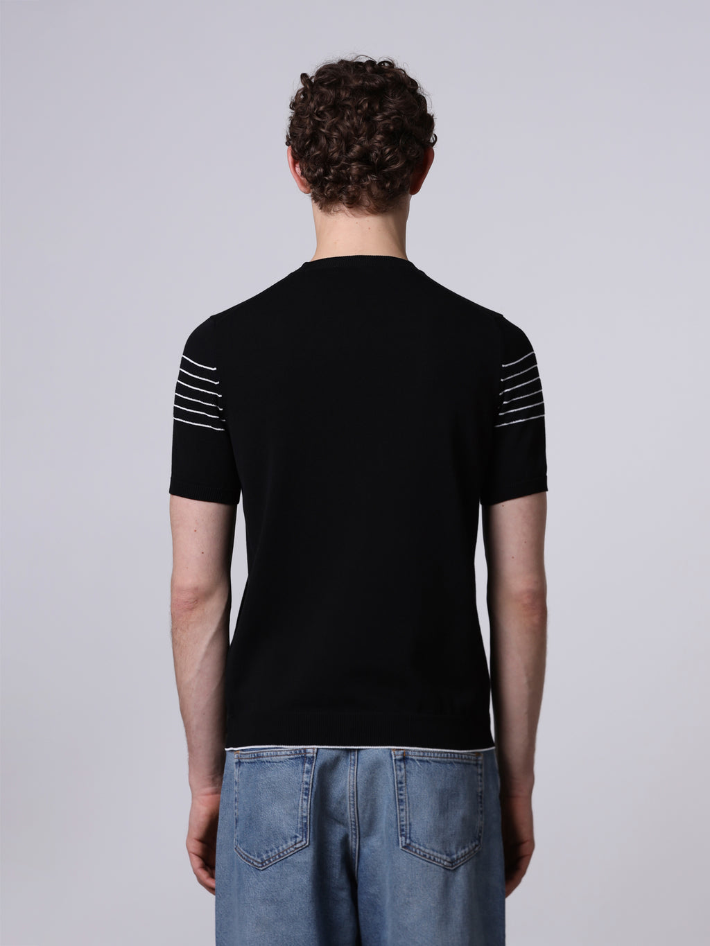 T-shirt con motivo a righe